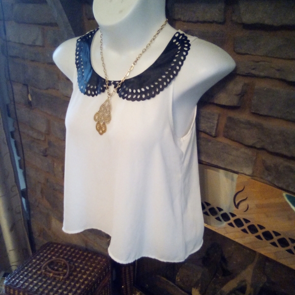 ⚜️New Kiraa Top⚜️ - Picture 7 of 7